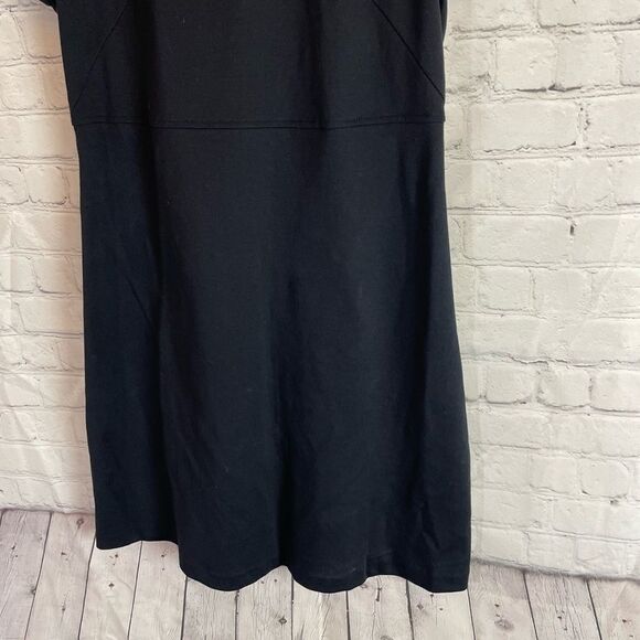 Everlane Black Cotton Short Sleeve Swing Dres 
Size Medium - Picture 3 of 7